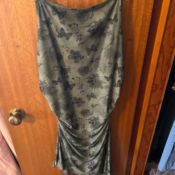 Green Forest Fairy Dress with Butterfly Pattern - Picture 3 of 8